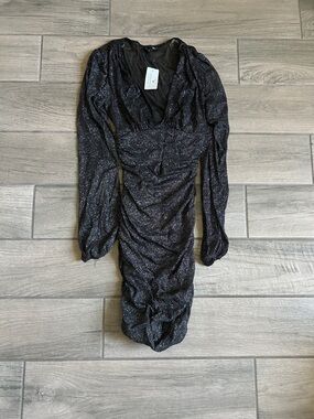 windsor black long sleeve dress Wear Windsor Nye Dresses Black Dress Windsor New Years Dresses Long Sleeve Black New Years